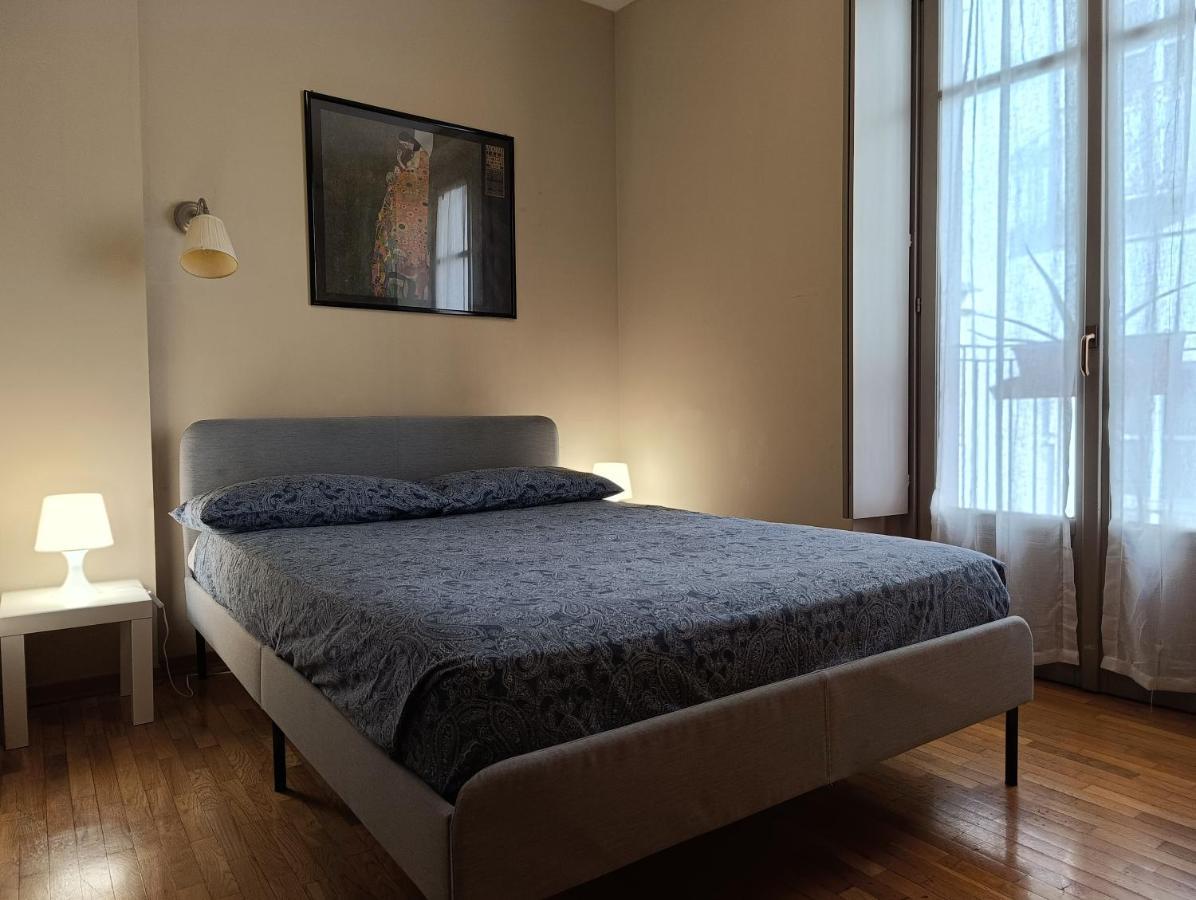 Garibaldi Turin Charming Appartement Buitenkant foto